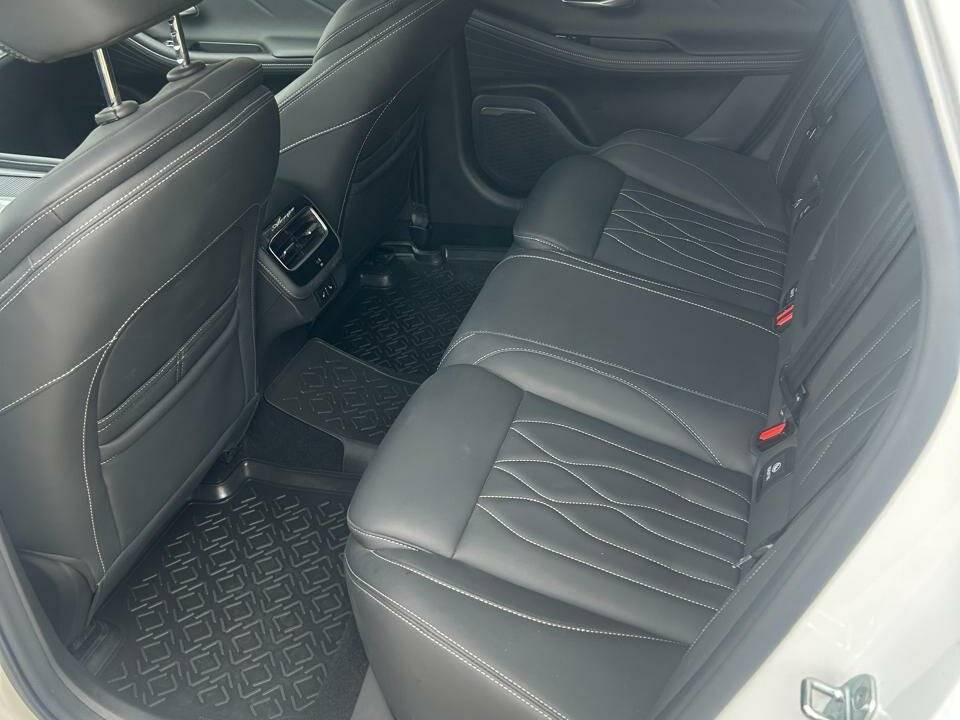 Chery Arrizo 8 2024 года с пробегом. Фото: #12