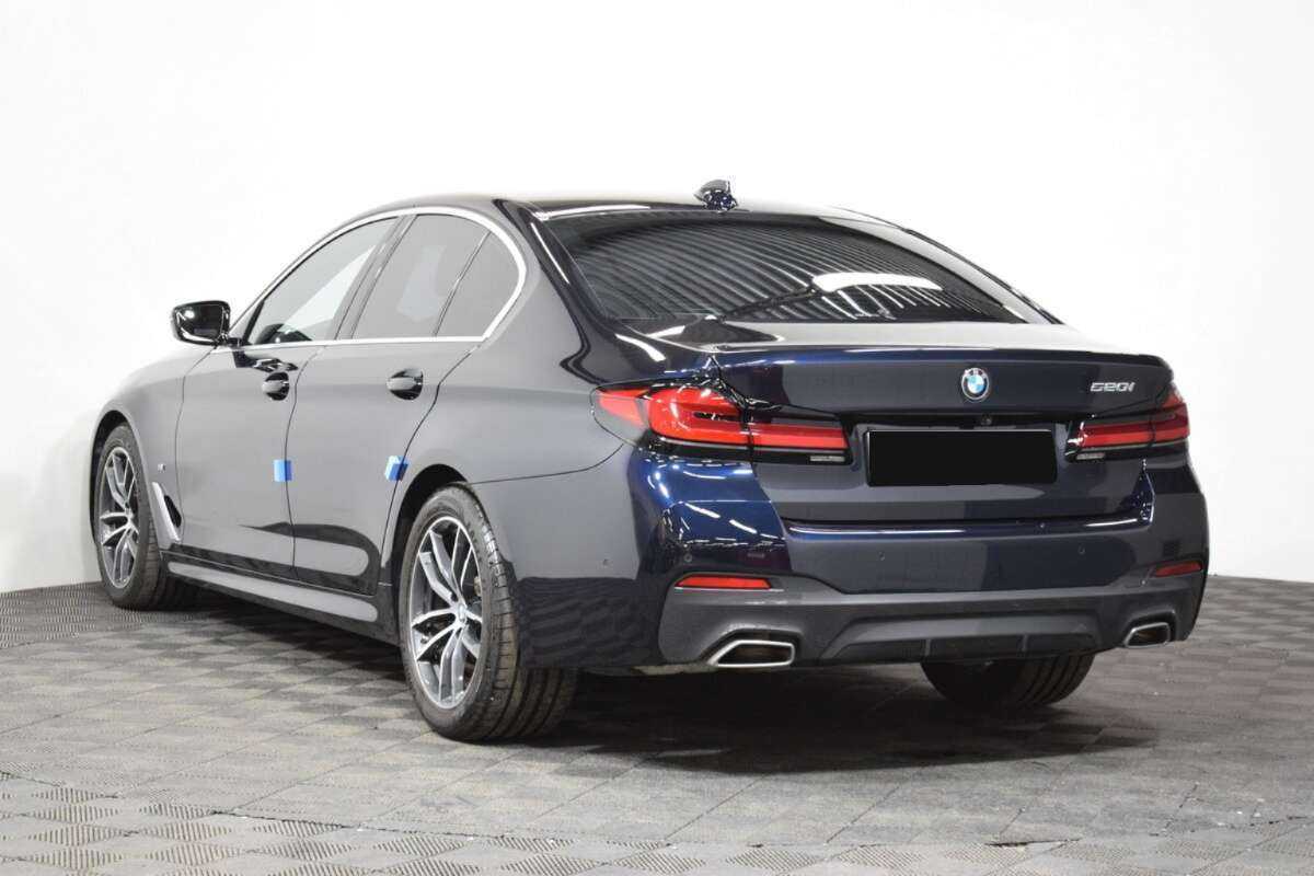 BMW 5 серии 2023 года с пробегом. Фото: #5