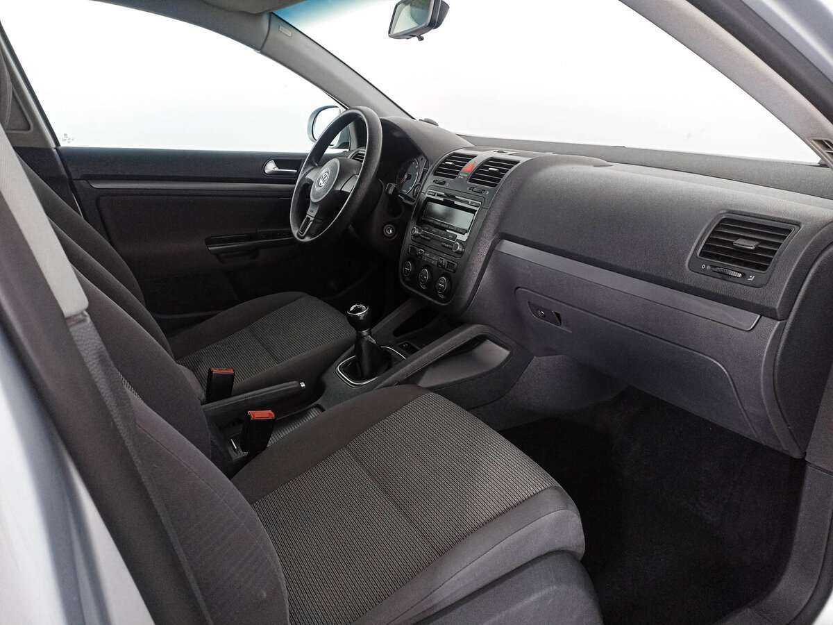 Volkswagen Jetta 2009 года с пробегом. Фото: #10