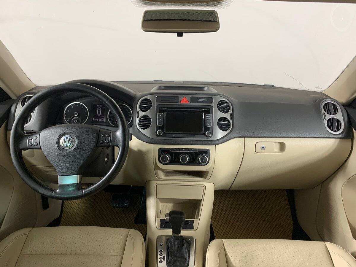 Volkswagen Tiguan 2010 года с пробегом. Фото: #11
