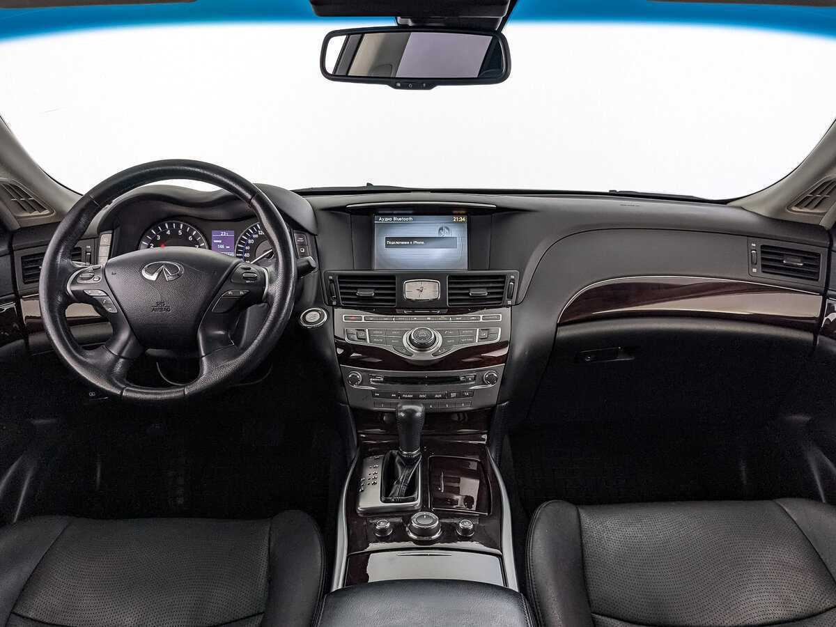Infiniti Q70 2014 года с пробегом. Фото: #9