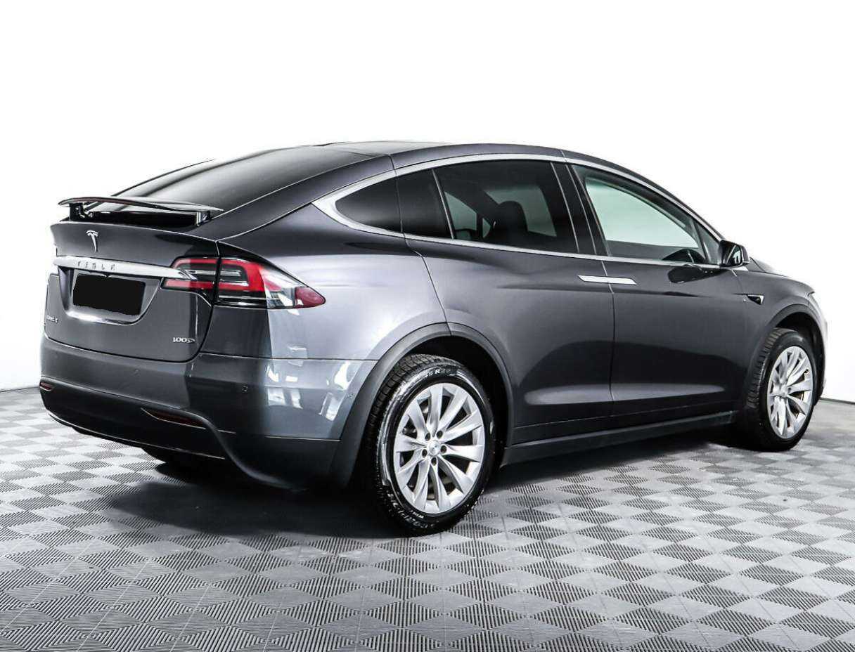 Tesla Model X 2018 года с пробегом. Фото: #4