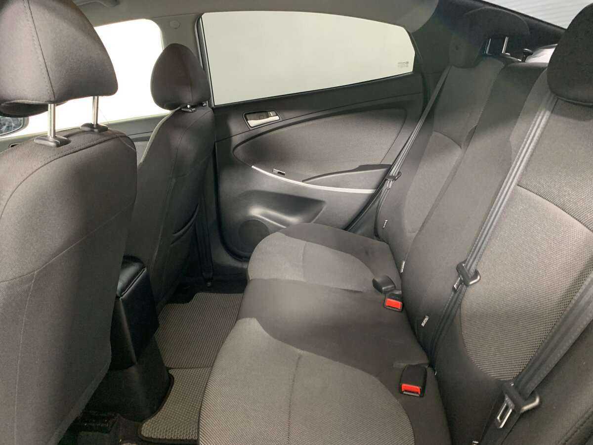 Hyundai Solaris 2011 года с пробегом. Фото: #15