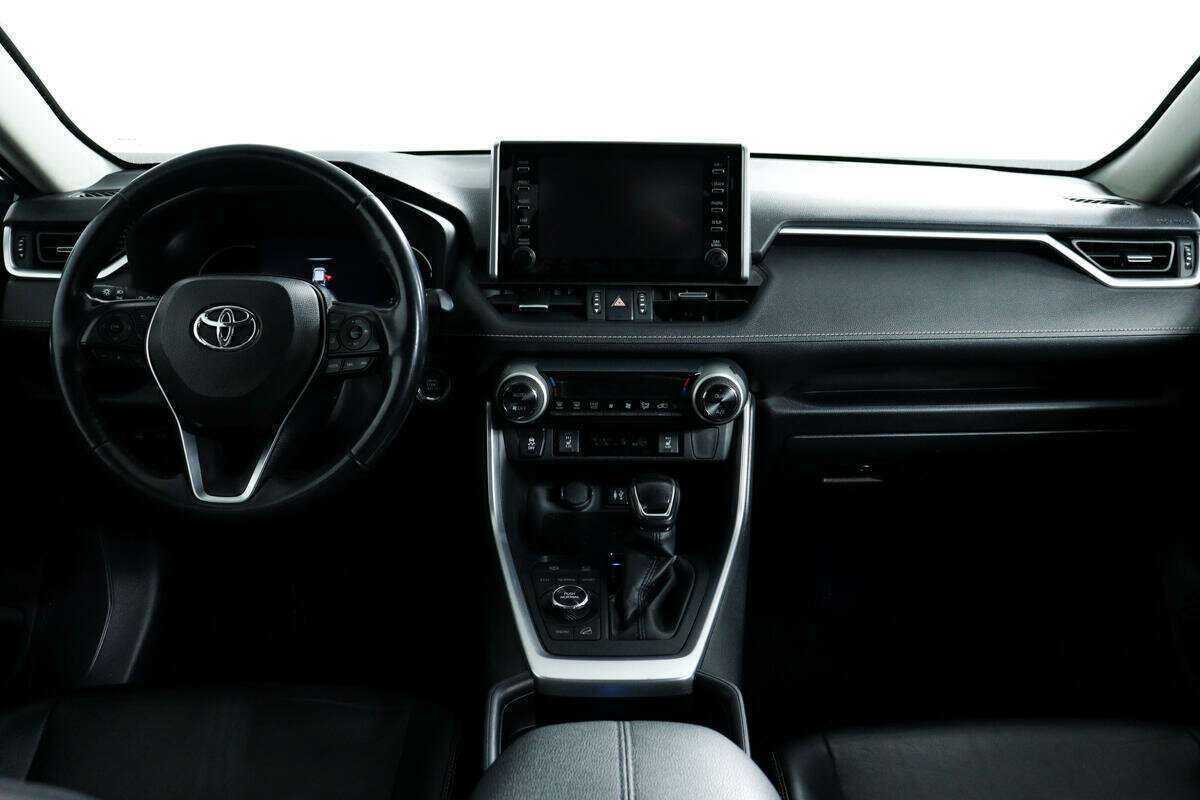 Toyota RAV4 2019 года с пробегом. Фото: #10