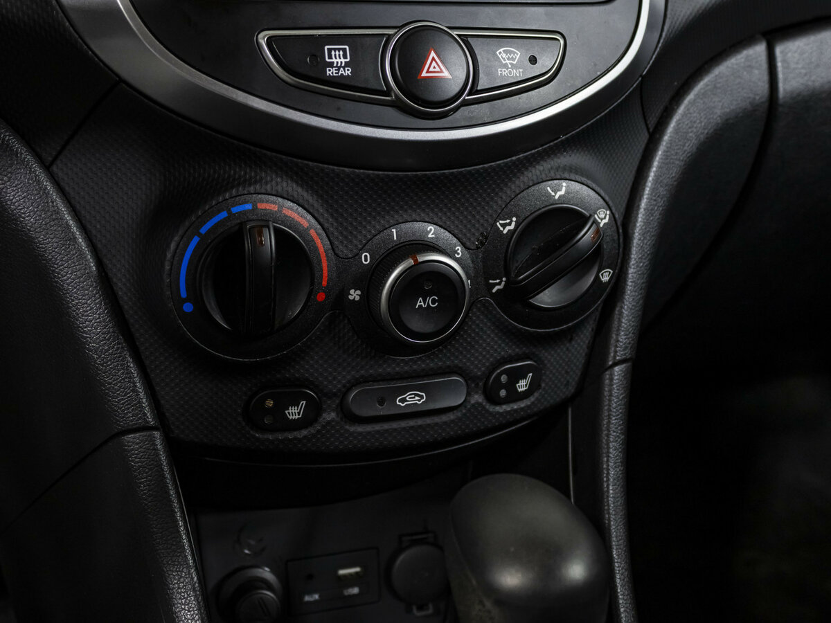 Hyundai Solaris 2015 года с пробегом. Фото: #12