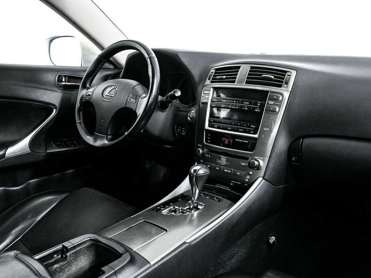 Lexus IS 2008 года с пробегом. Фото: #8