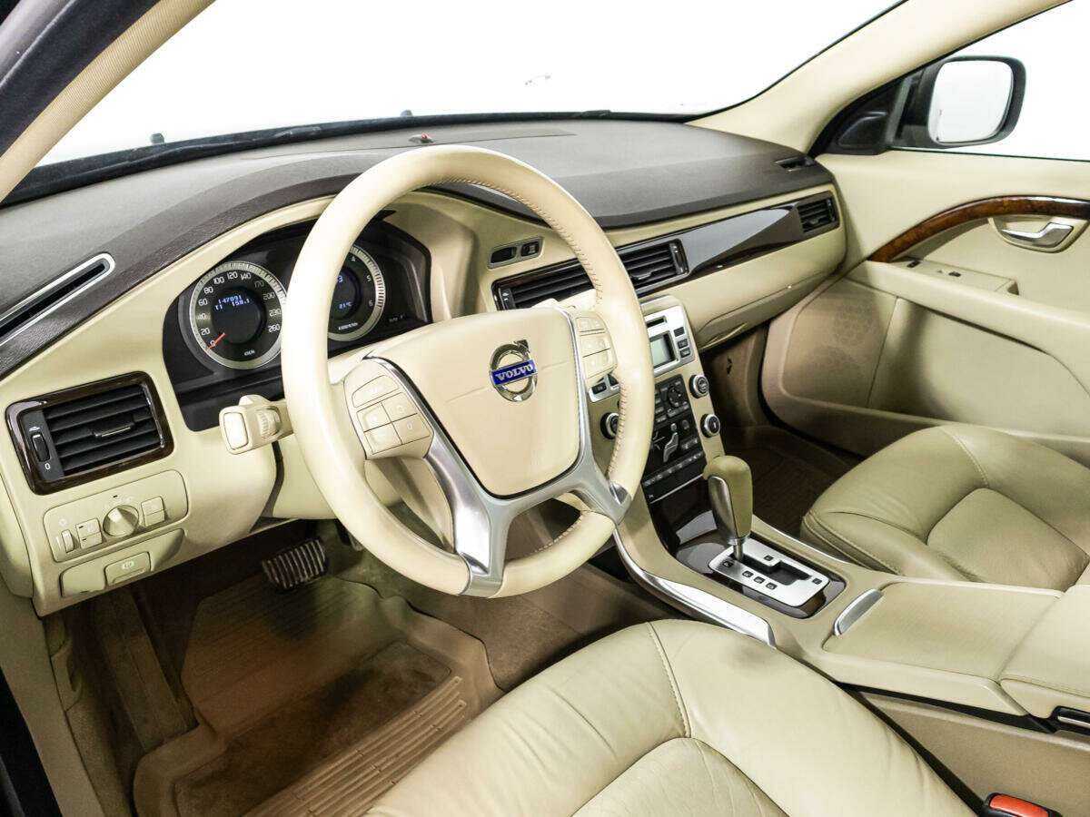 Volvo XC70 2010 года с пробегом. Фото: #10