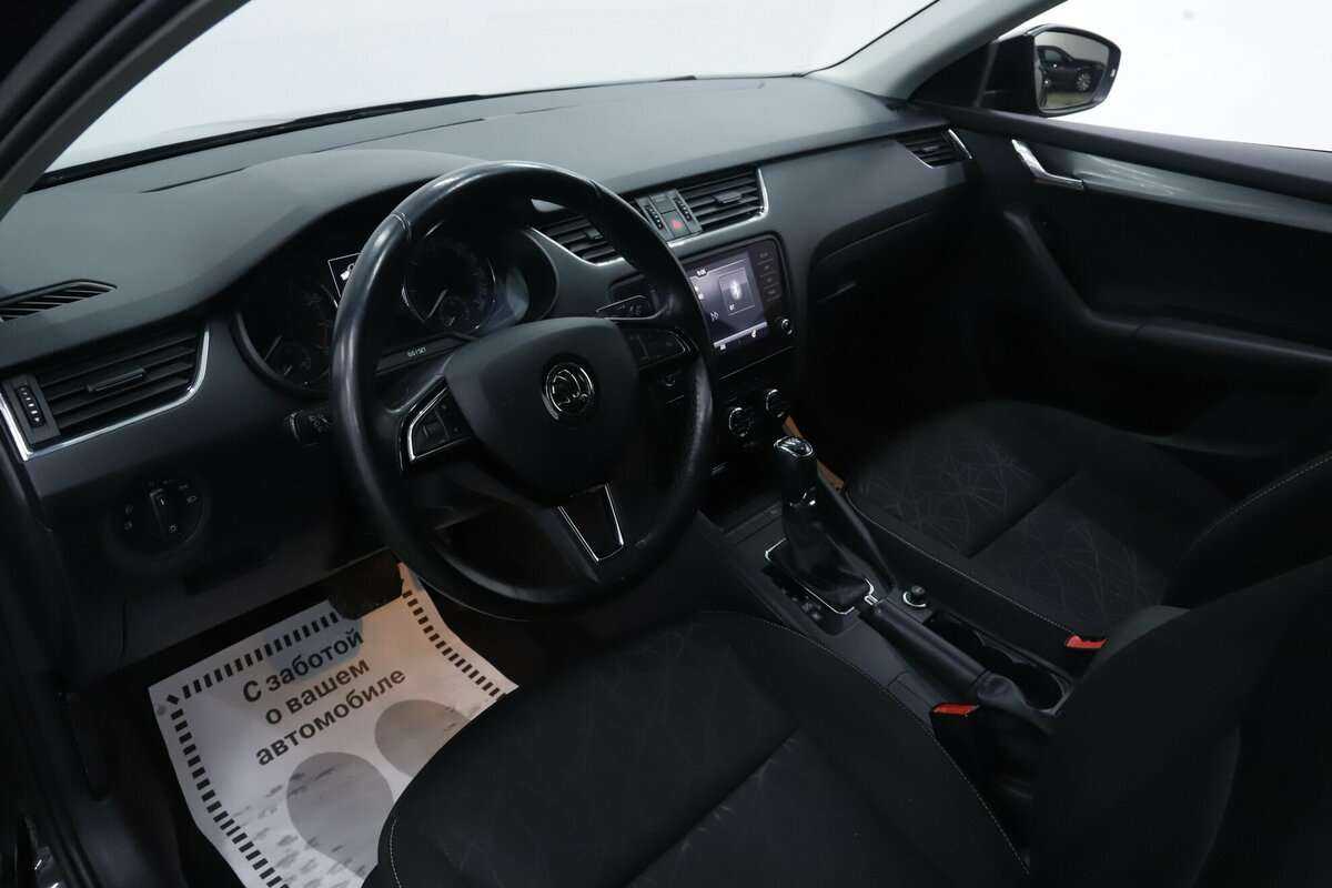 Skoda Octavia 2019 года с пробегом. Фото: #7