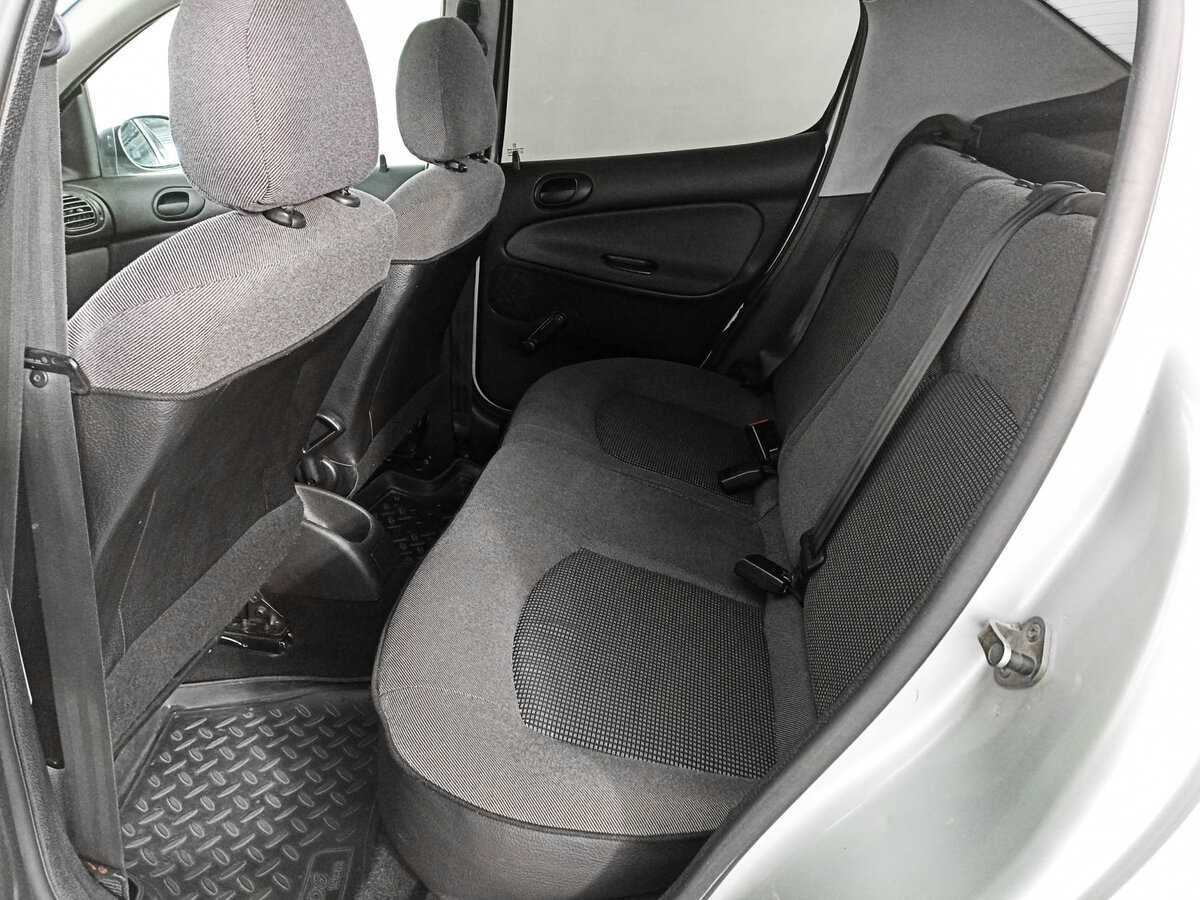 Peugeot 206 2006 года с пробегом. Фото: #11