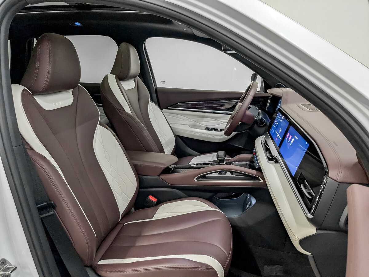 Geely Monjaro 2023 года с пробегом. Фото: #23