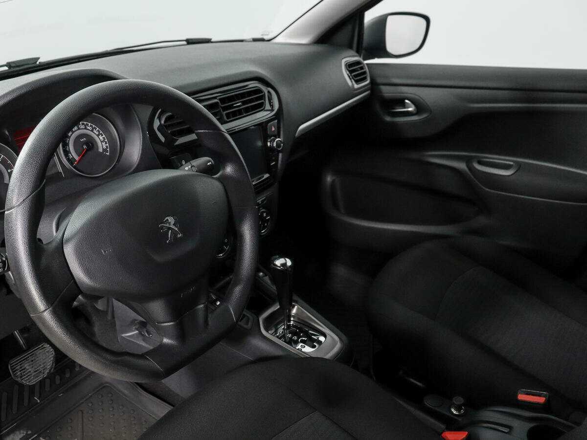 Peugeot 301 2013 года с пробегом. Фото: #8