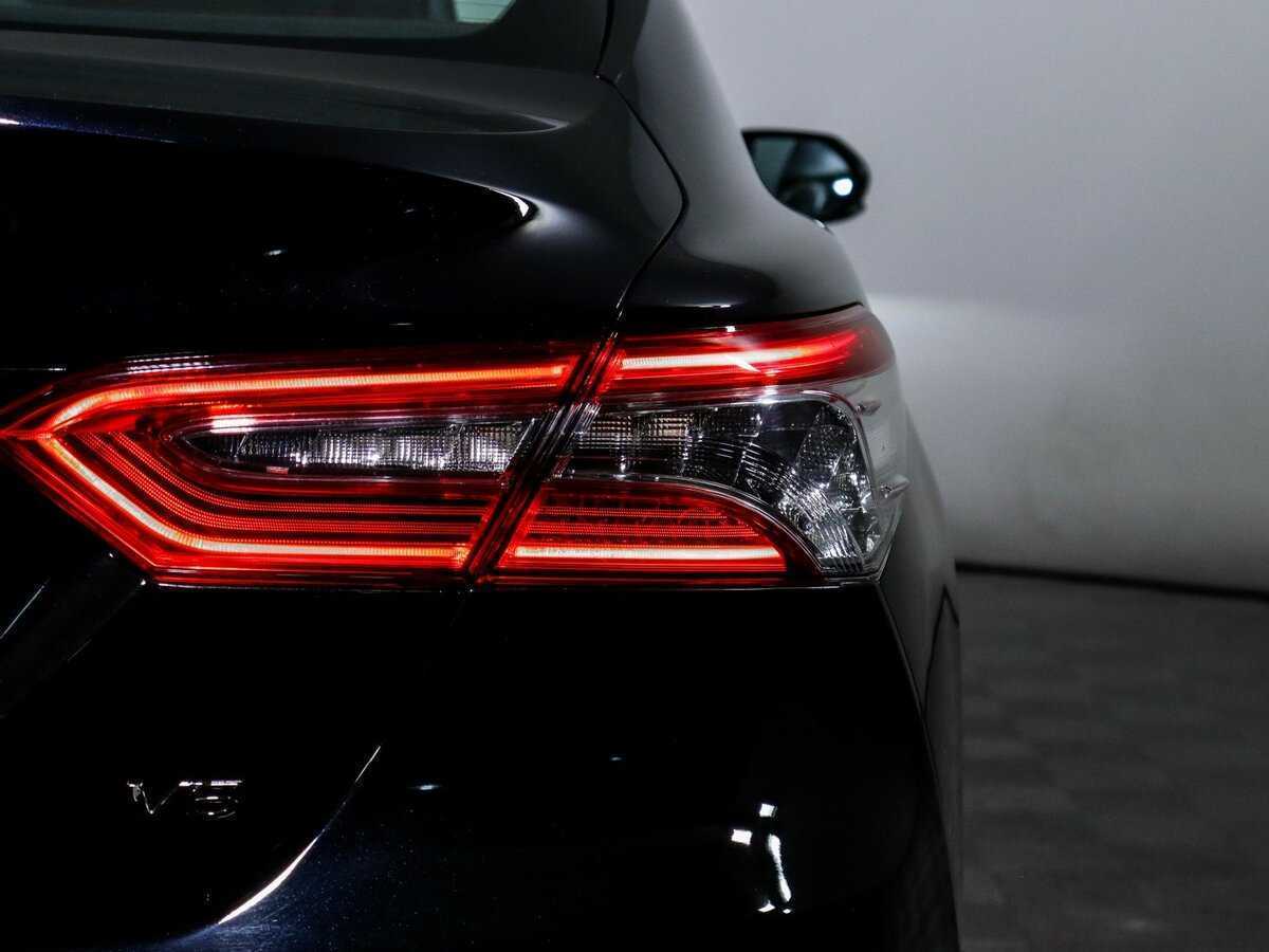 Toyota Camry 2021 года с пробегом. Фото: #16