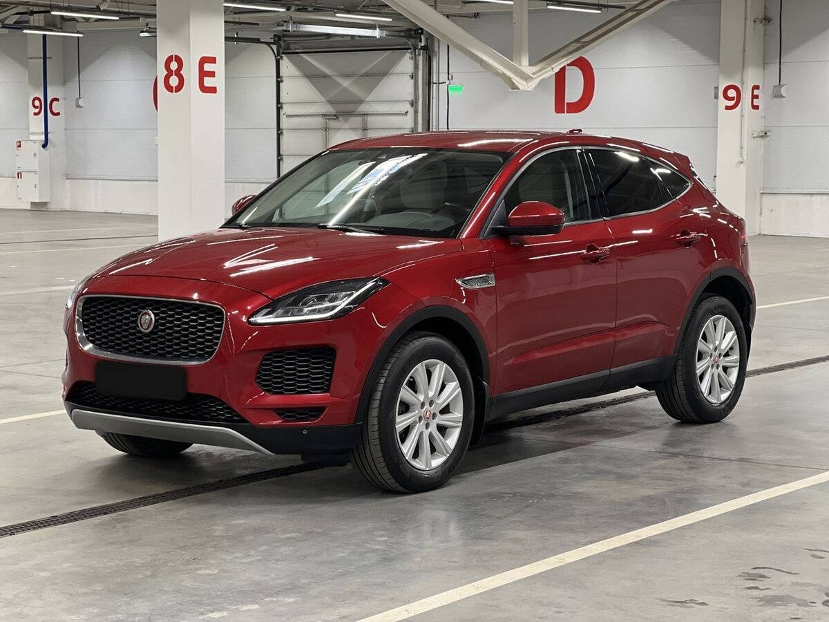 Jaguar E-Pace 2018 года с пробегом. Фото: #0