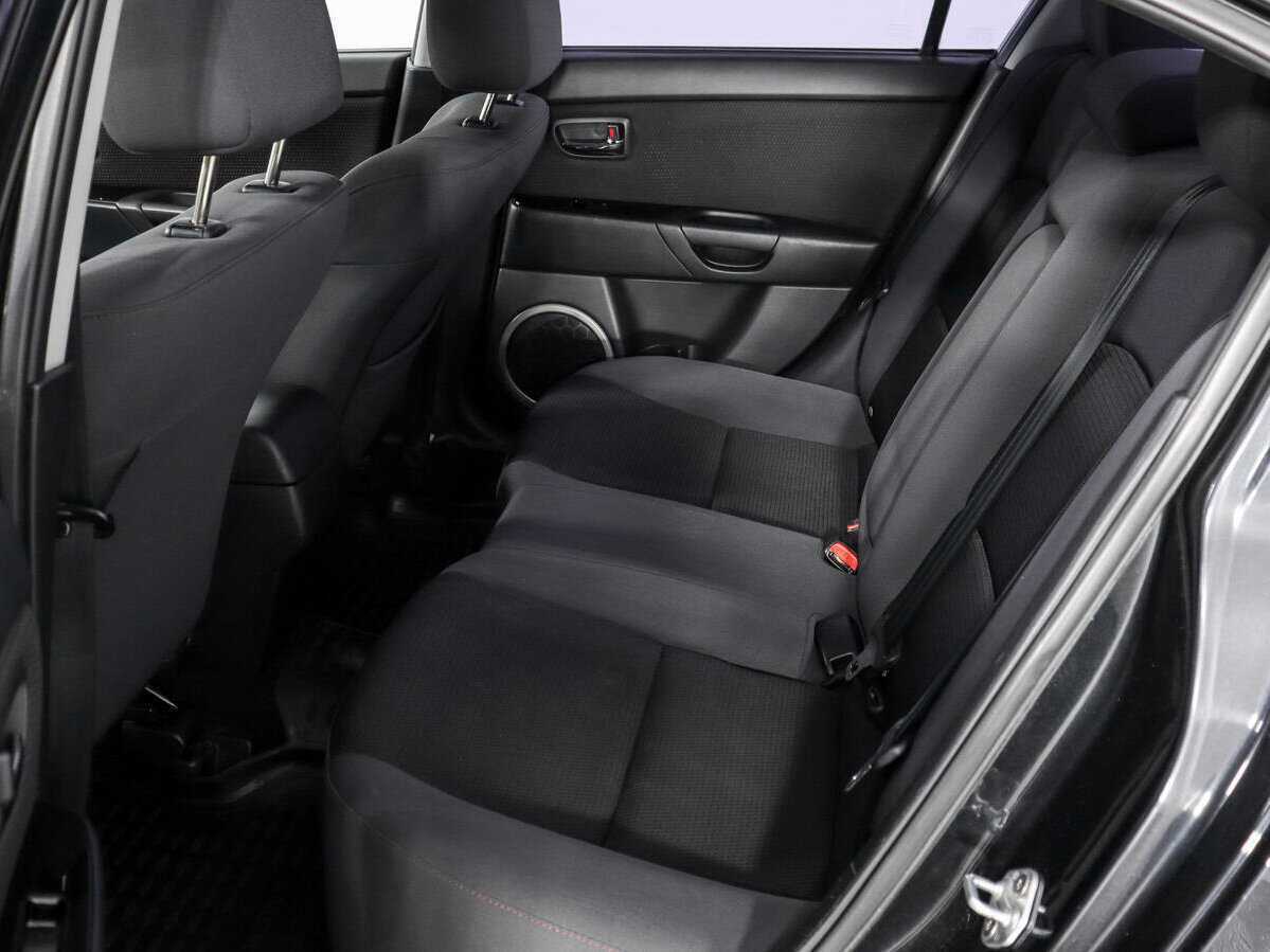 Mazda 3 2008 года с пробегом. Фото: #9