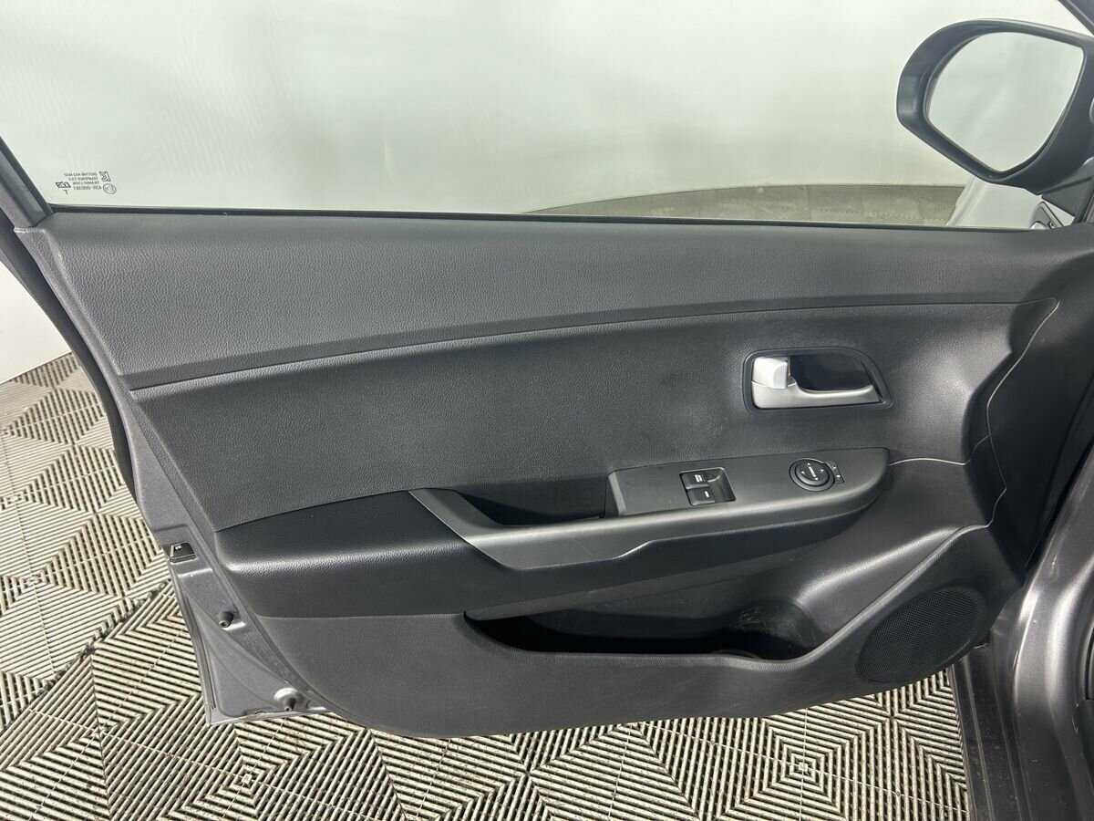 Kia Rio 2016 года с пробегом. Фото: #7