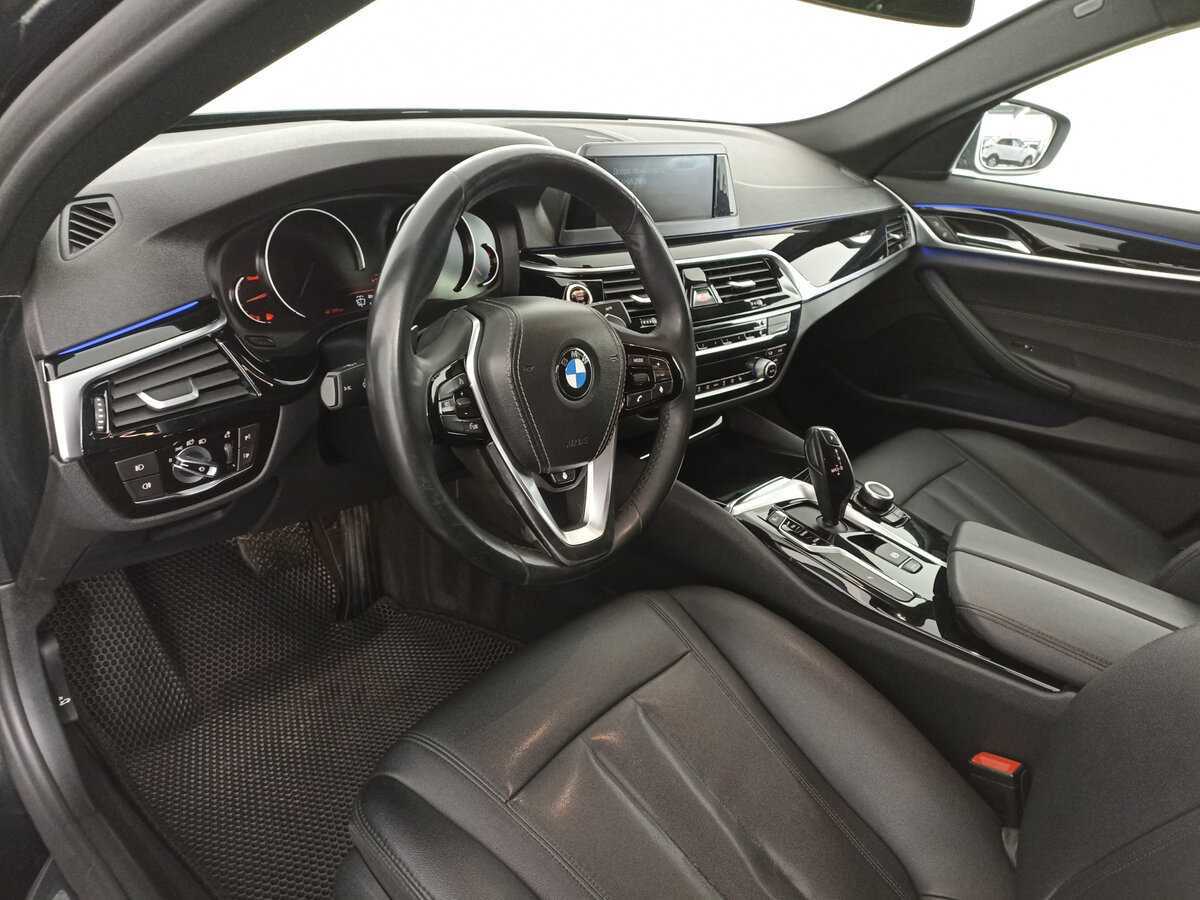 BMW 5 серии 2018 года с пробегом. Фото: #14