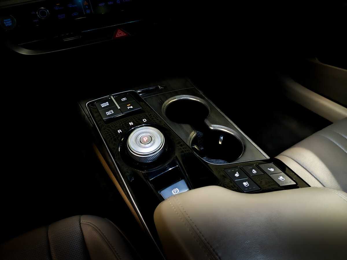 Kia K8 2021 года с пробегом. Фото: #17