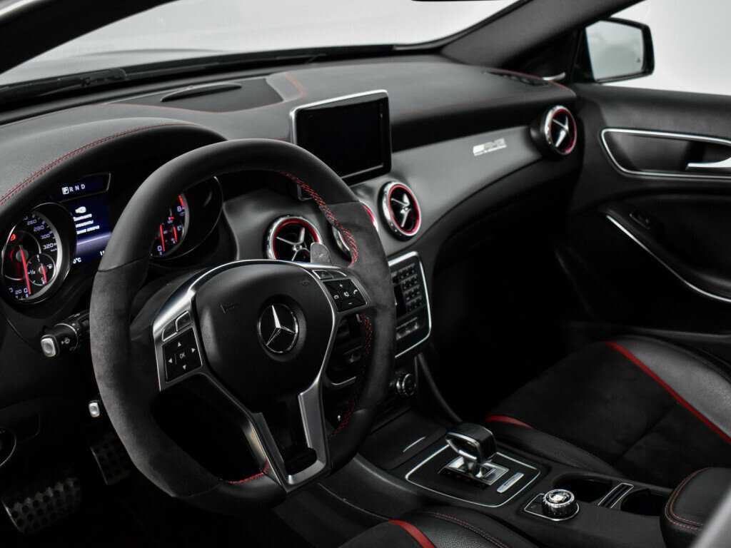 Mercedes-Benz GLA AMG 2015 года с пробегом. Фото: #10