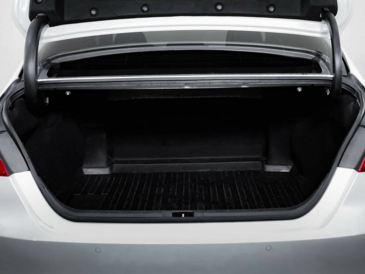 Toyota Camry 2021 года с пробегом. Фото: #27