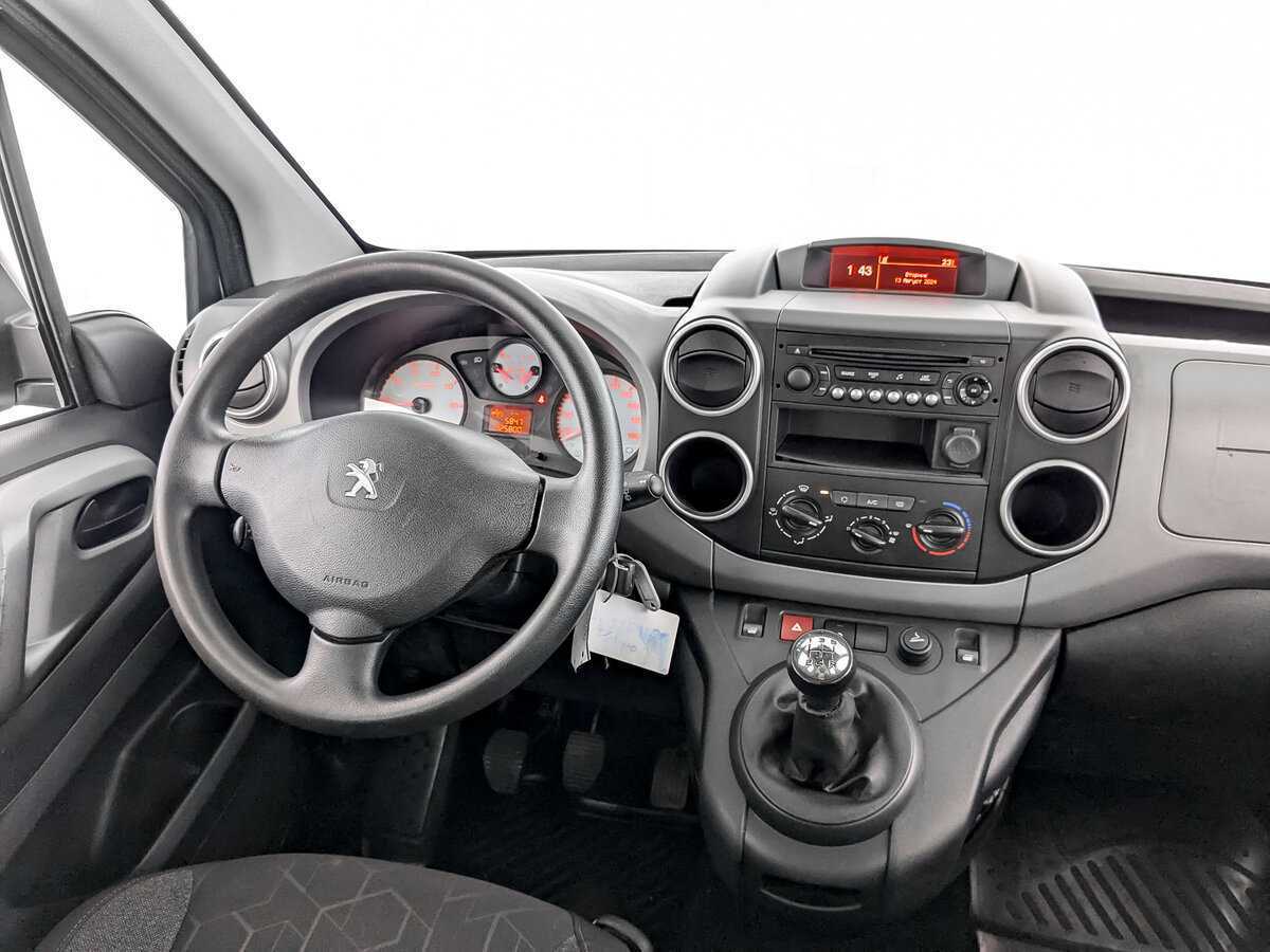 Peugeot Partner 2018 года с пробегом. Фото: #20