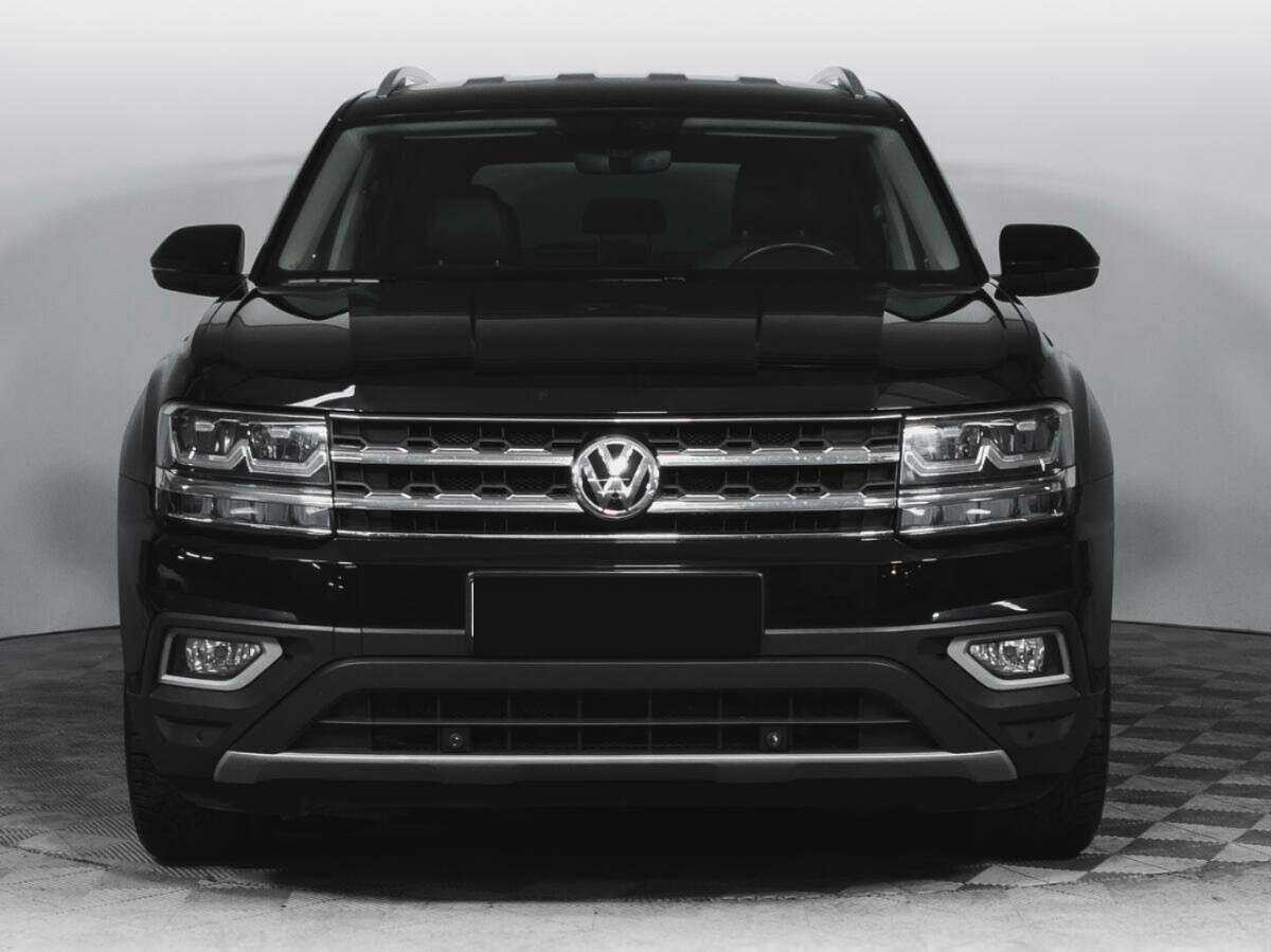 Volkswagen Teramont 2018 года с пробегом. Фото: #1