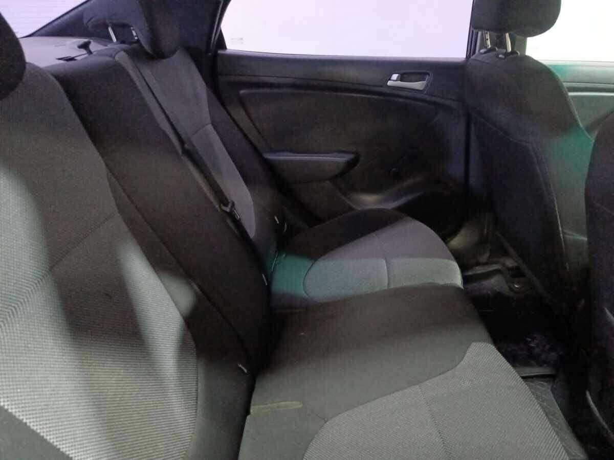 Hyundai Solaris 2012 года с пробегом. Фото: #10