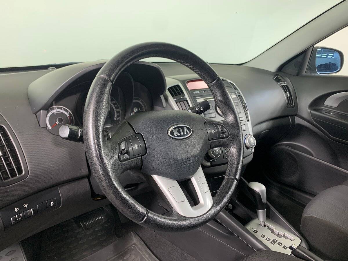 Kia Ceed 2010 года с пробегом. Фото: #11