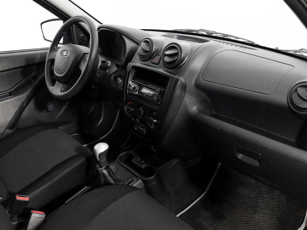 Lada (ВАЗ) Granta 2015 года с пробегом. Фото: #10