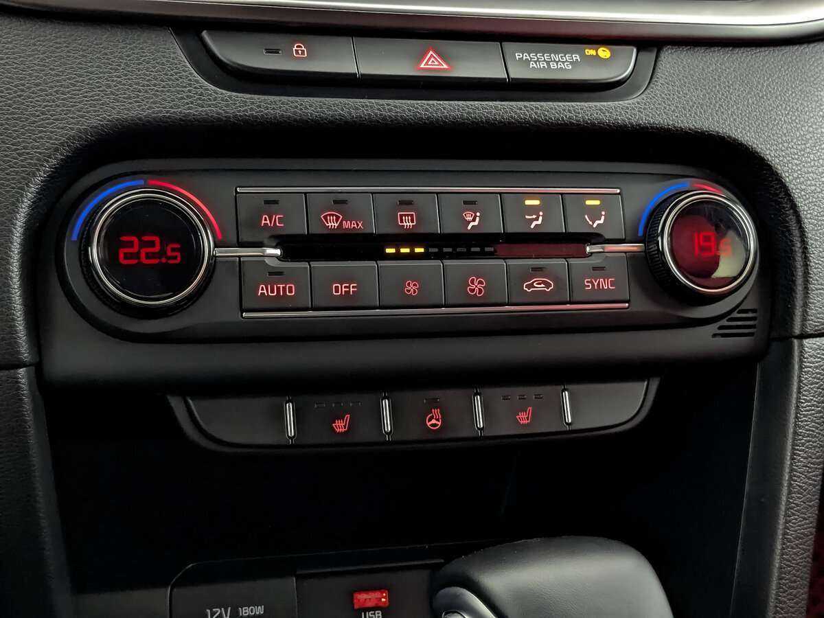 Kia Ceed 2020 года с пробегом. Фото: #14