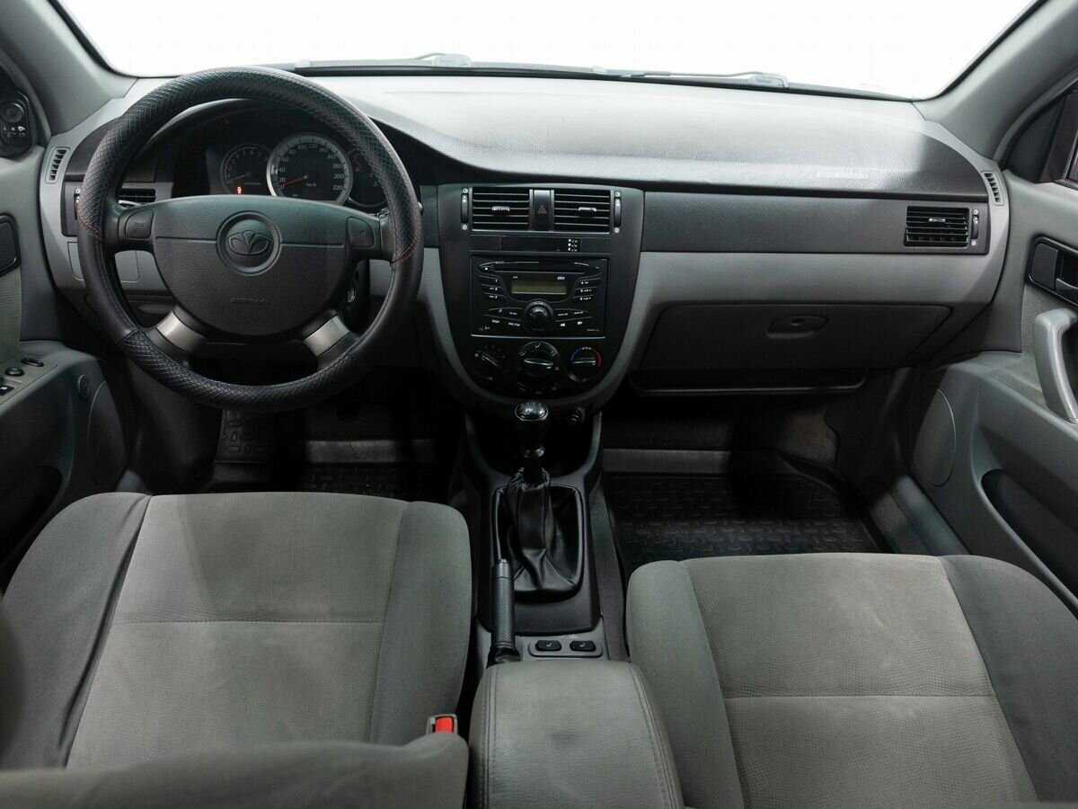 Daewoo Gentra 2013 года с пробегом. Фото: #13