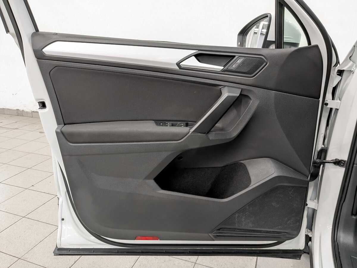 Volkswagen Tiguan 2021 года с пробегом. Фото: #17