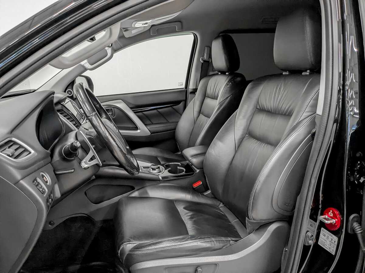Mitsubishi Pajero Sport 2019 года с пробегом. Фото: #17