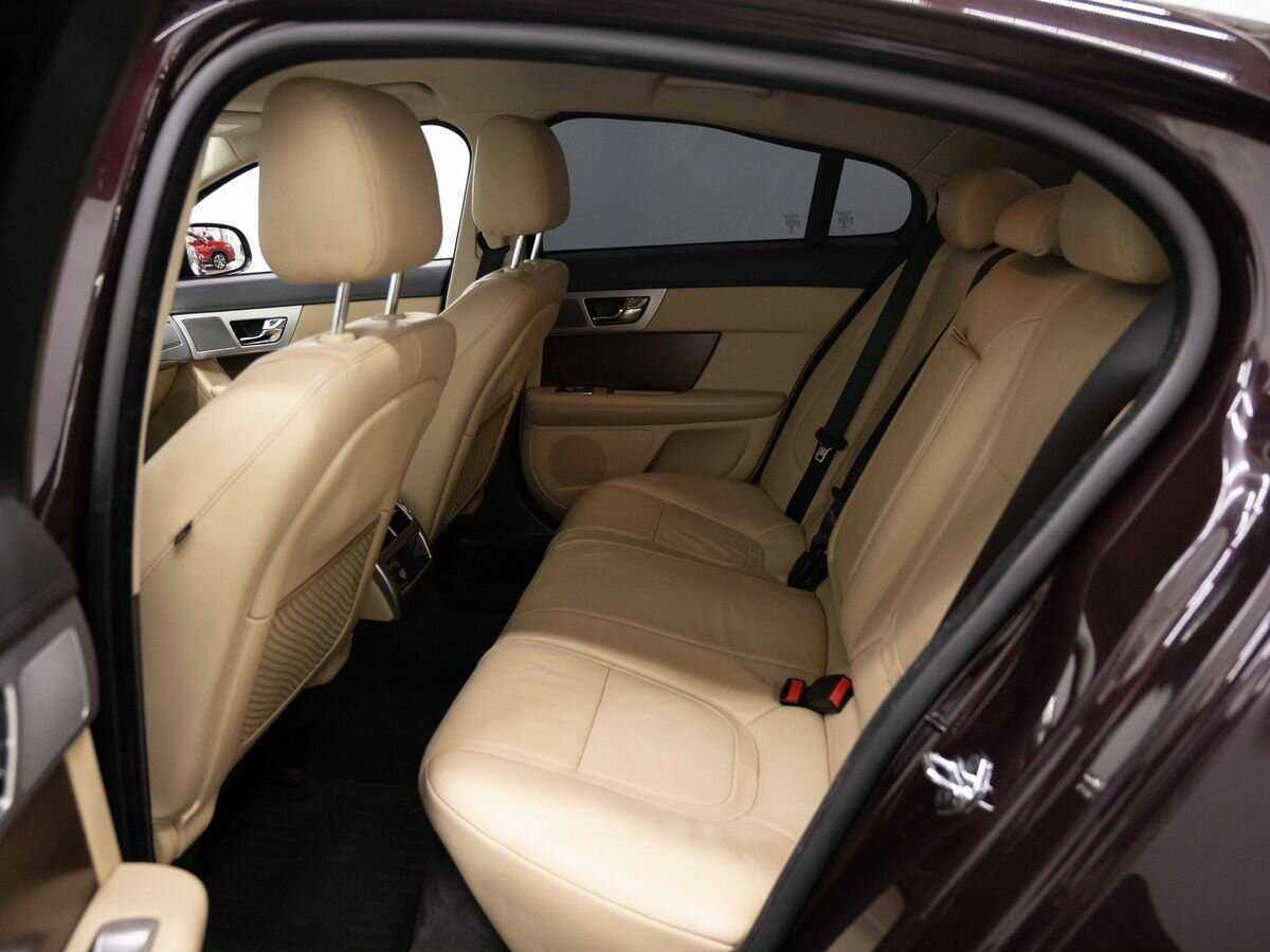 Jaguar XF 2013 года с пробегом. Фото: #11