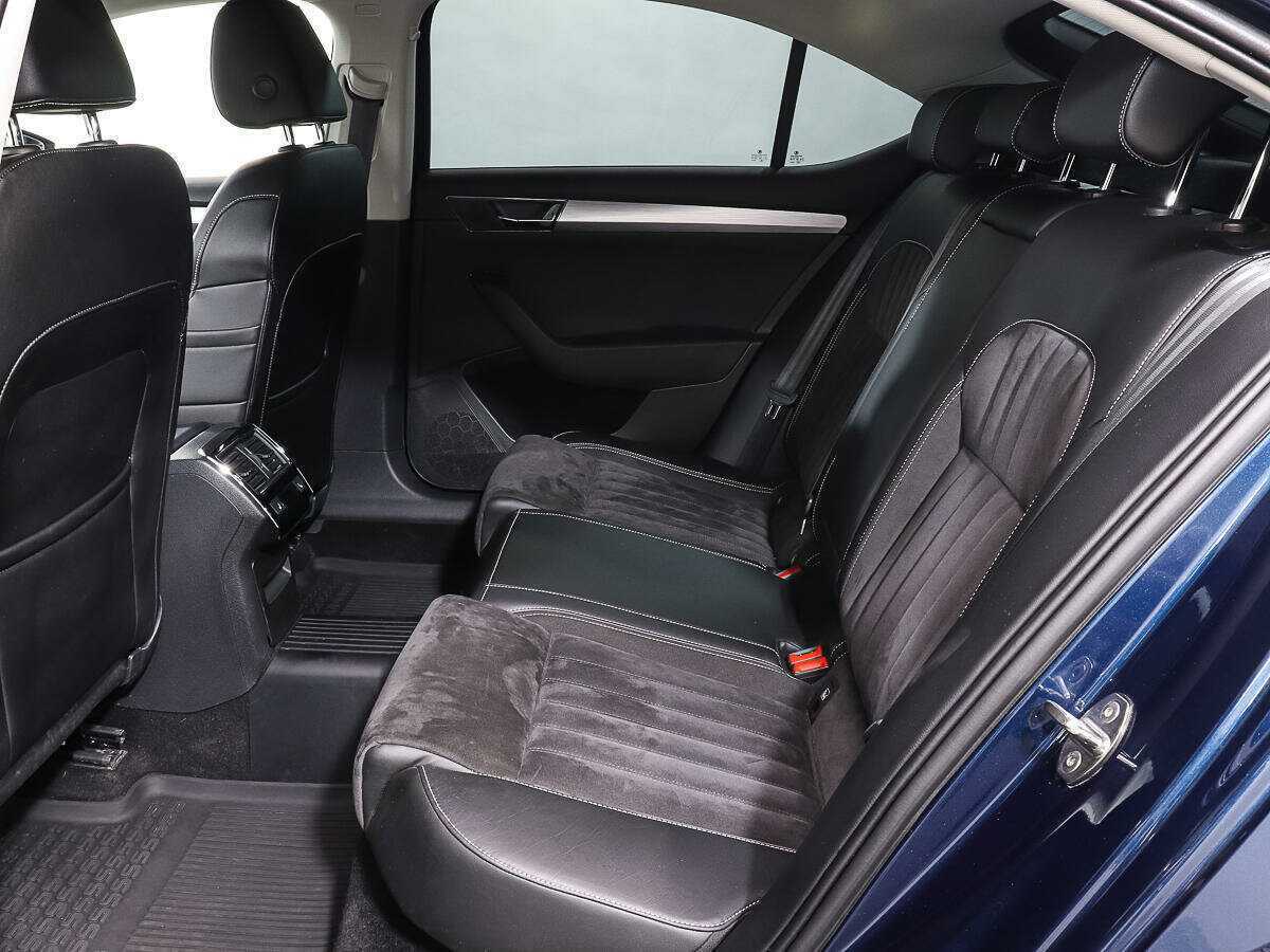 Skoda Superb 2021 года с пробегом. Фото: #9