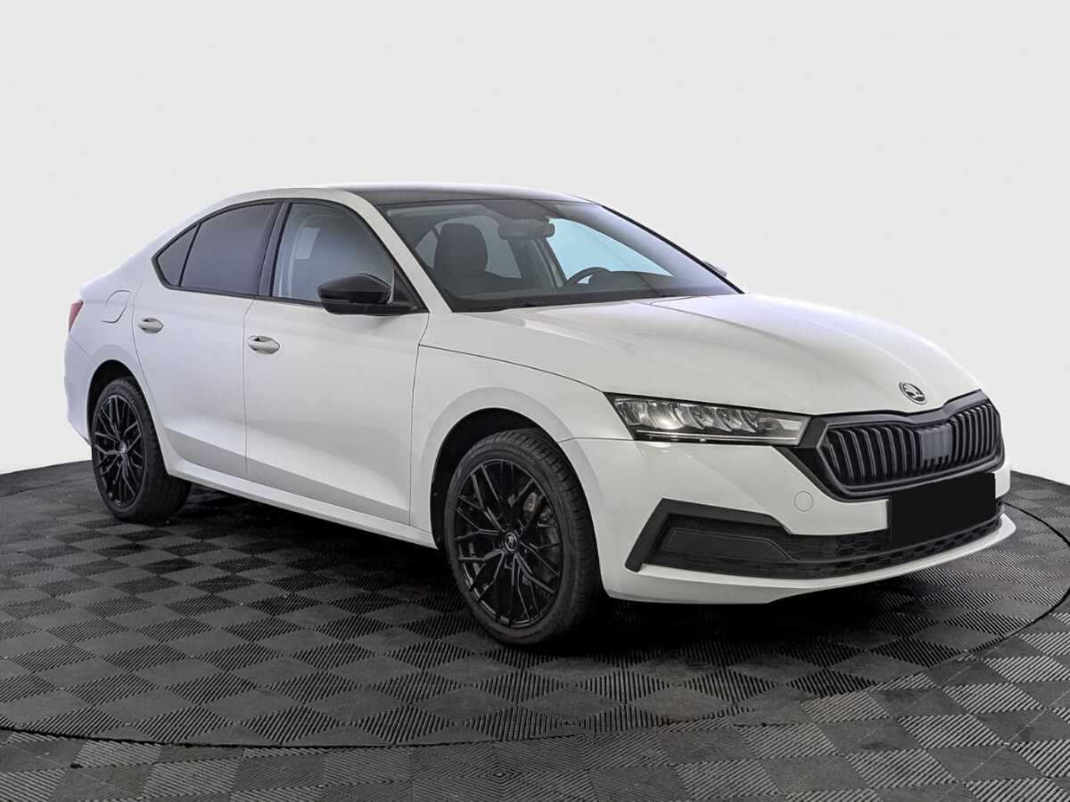 Skoda Octavia 2021 года с пробегом. Фото: #2