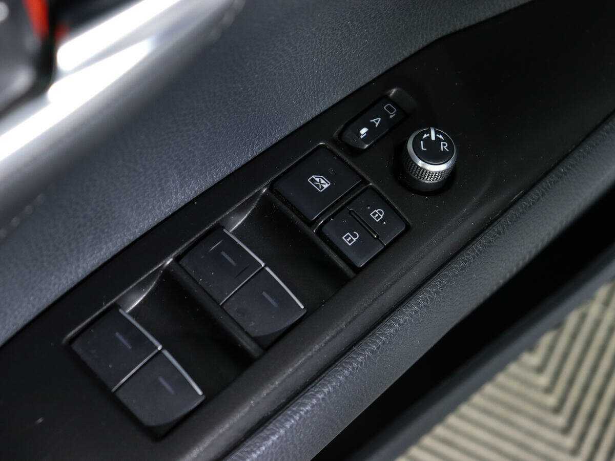 Toyota Camry 2021 года с пробегом. Фото: #15