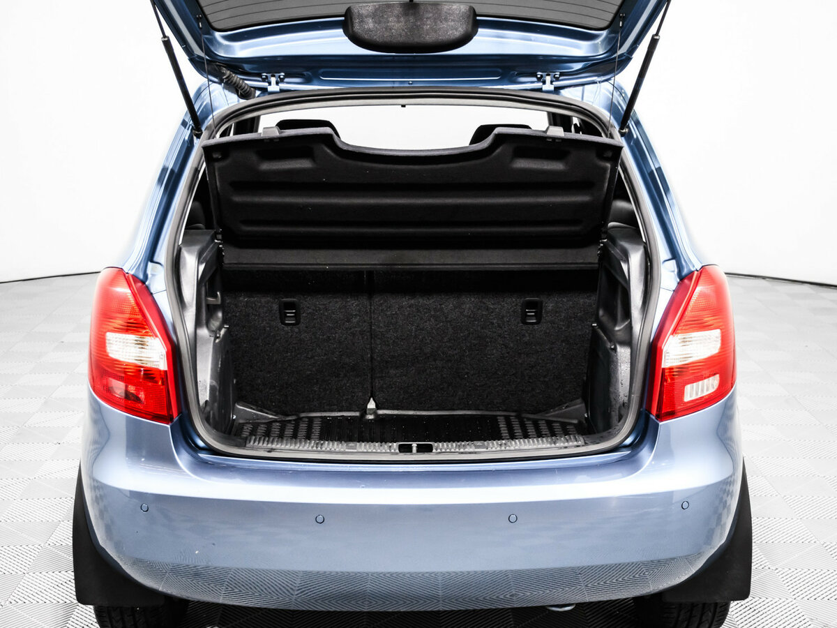 Skoda Fabia 2011 года с пробегом. Фото: #12