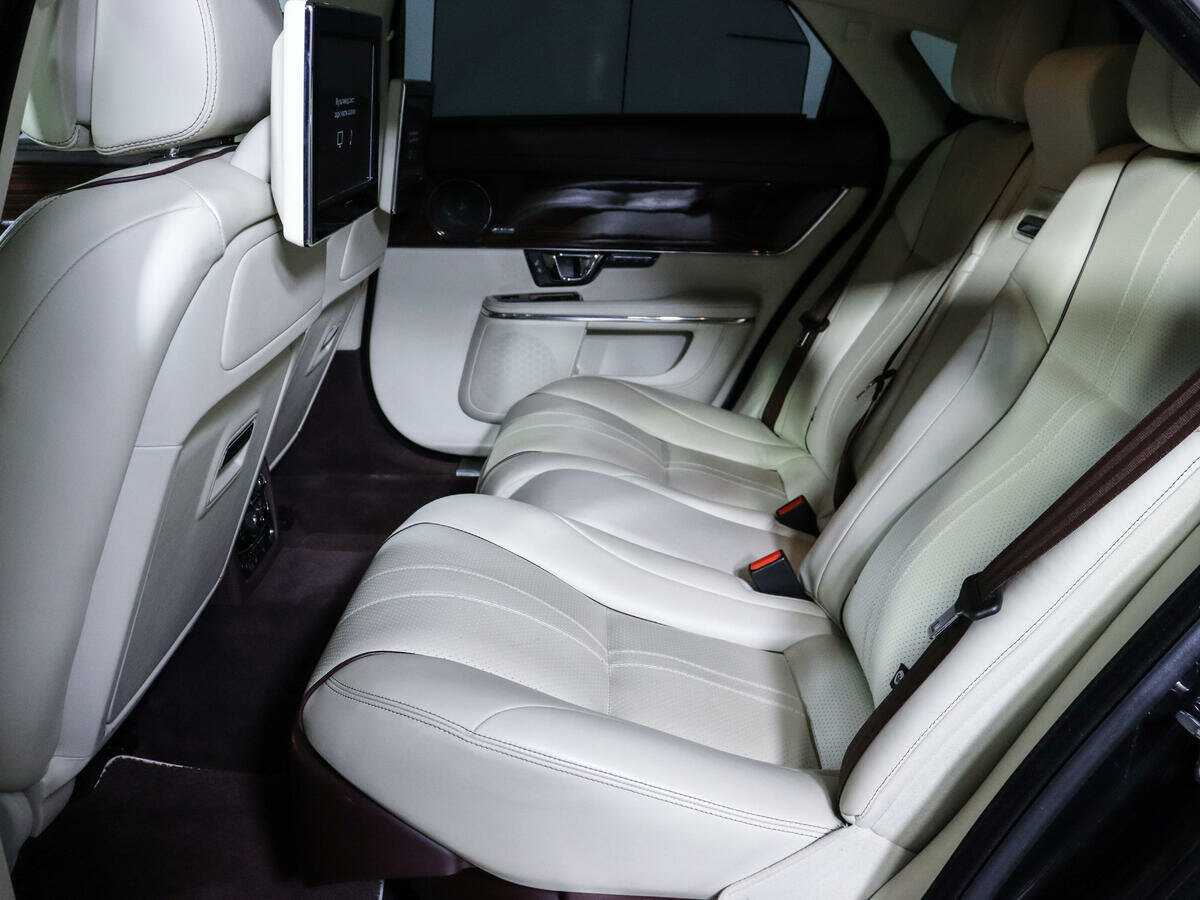 Jaguar XJ 2014 года с пробегом. Фото: #6