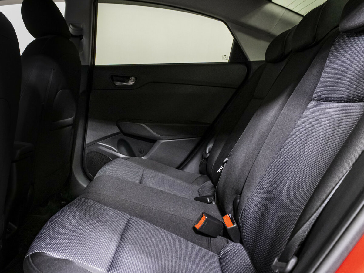 Hyundai Solaris 2021 года с пробегом. Фото: #9