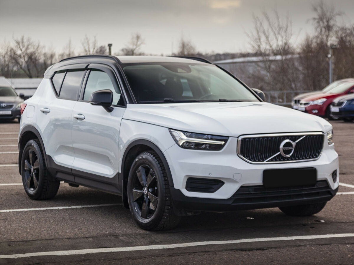 Volvo XC40 2019 года с пробегом. Фото: #3