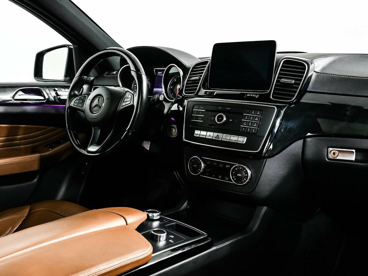 Mercedes-Benz GLE 2017 года с пробегом. Фото: #8
