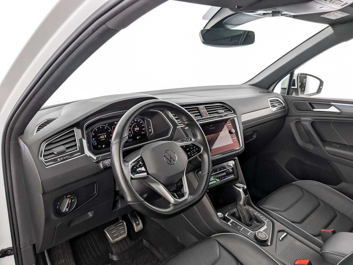 Volkswagen Tiguan 2021 года с пробегом. Фото: #15