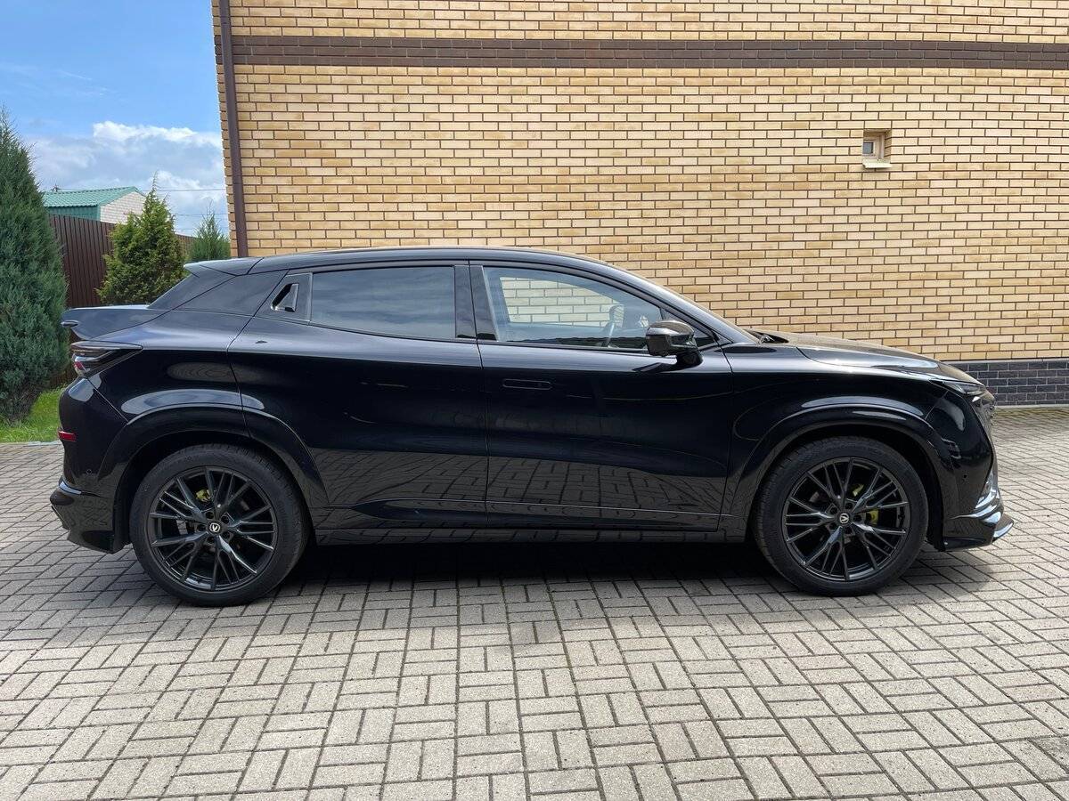 Changan UNI-T 2023 года с пробегом. Фото: #1