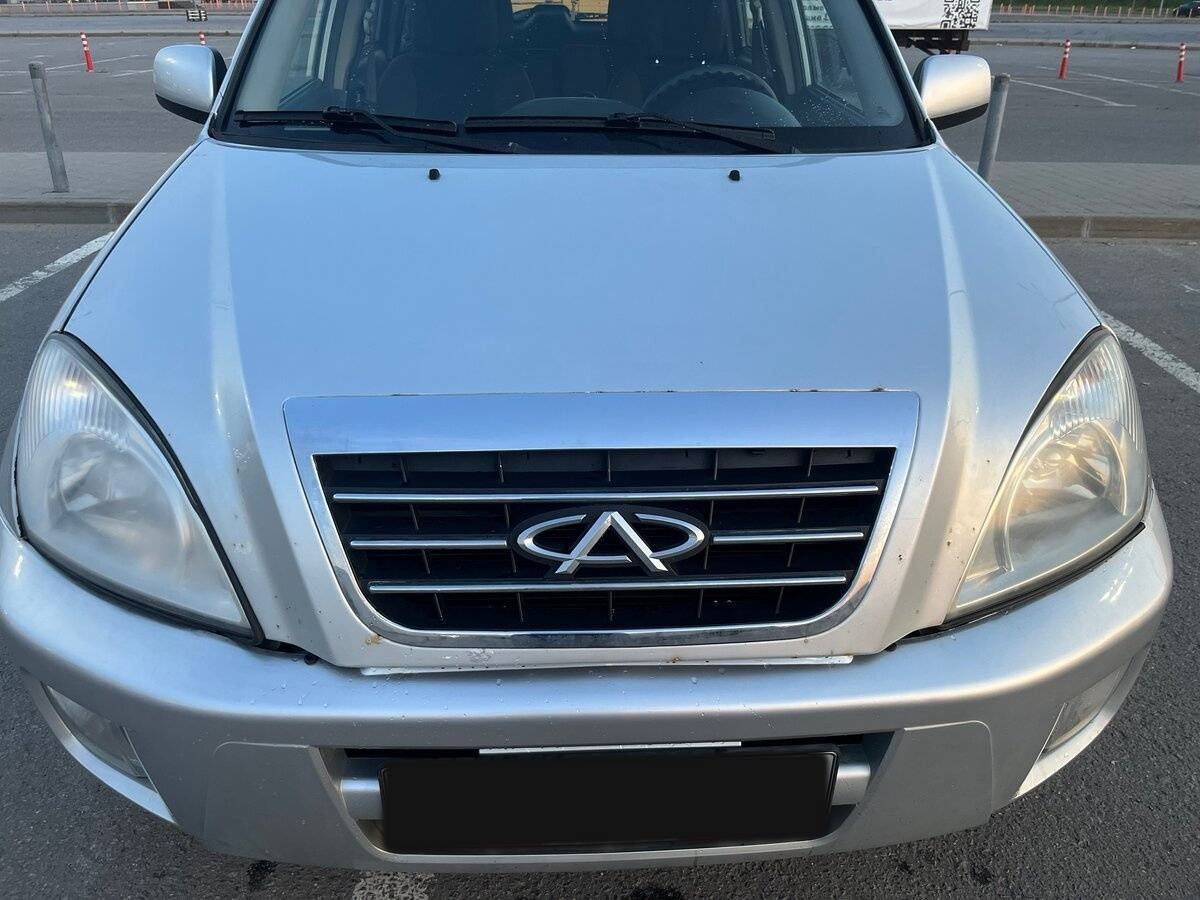 Chery Tiggo (T11) 2012 года с пробегом. Фото: #2