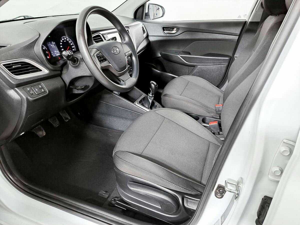 Hyundai Solaris 2019 года с пробегом. Фото: #12