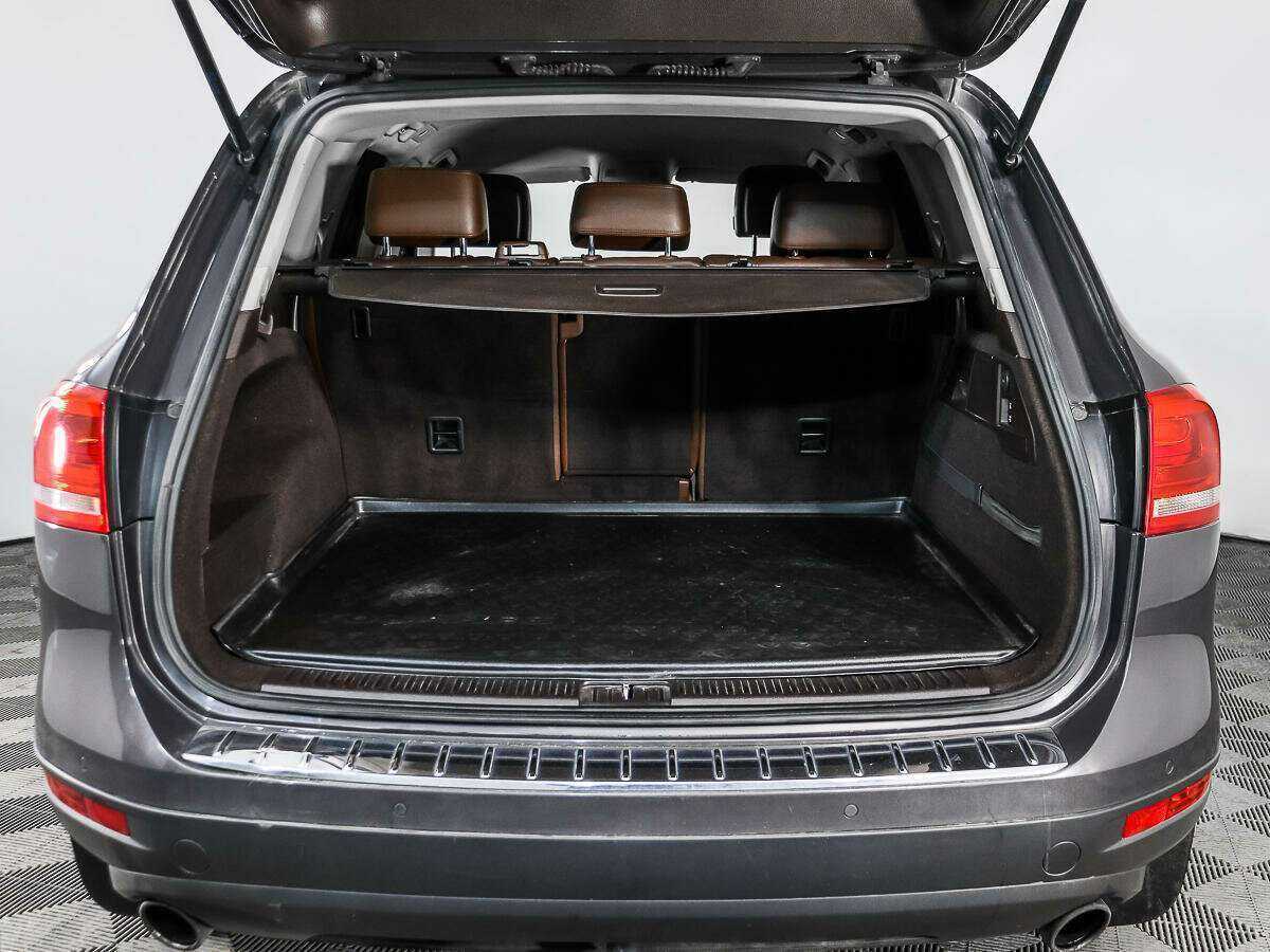 Volkswagen Touareg 2011 года с пробегом. Фото: #11