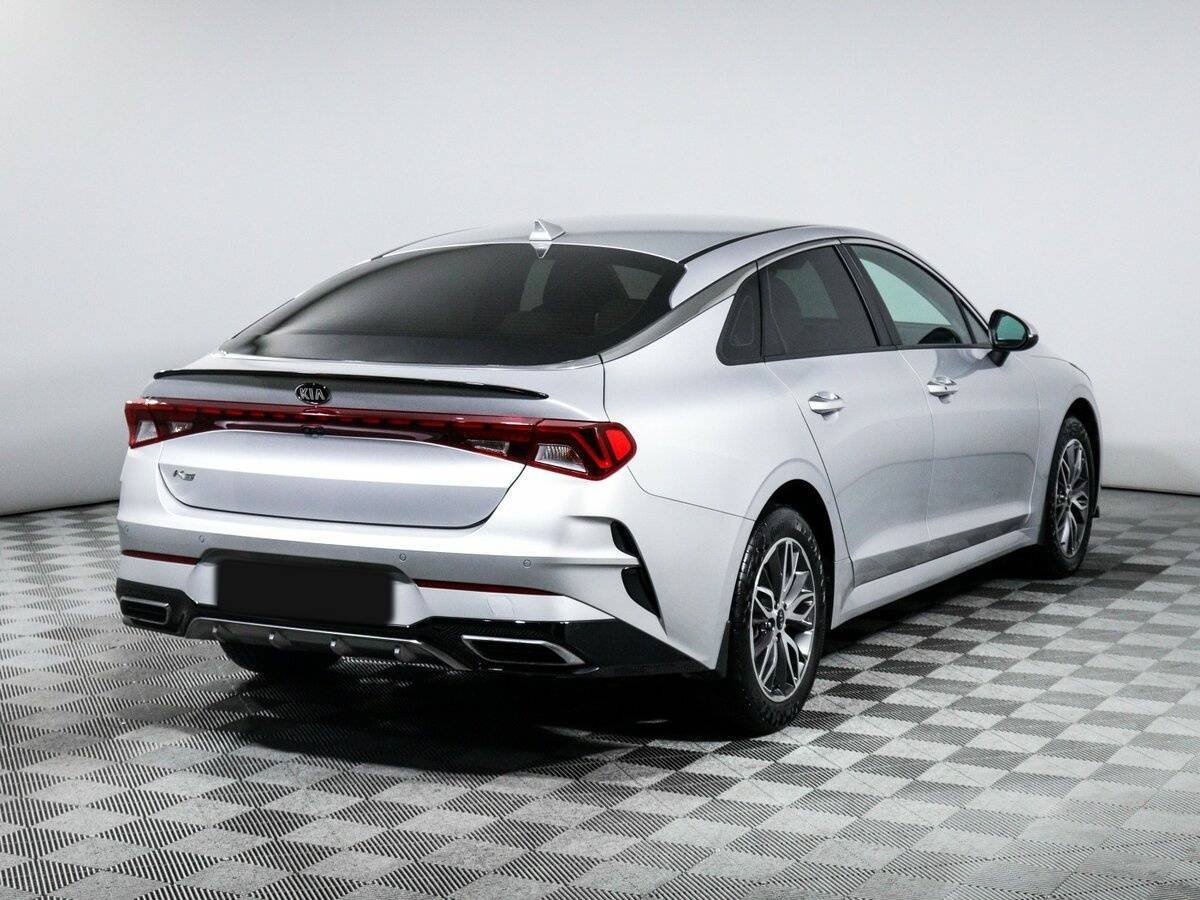 Kia K5 2021 года с пробегом. Фото: #4