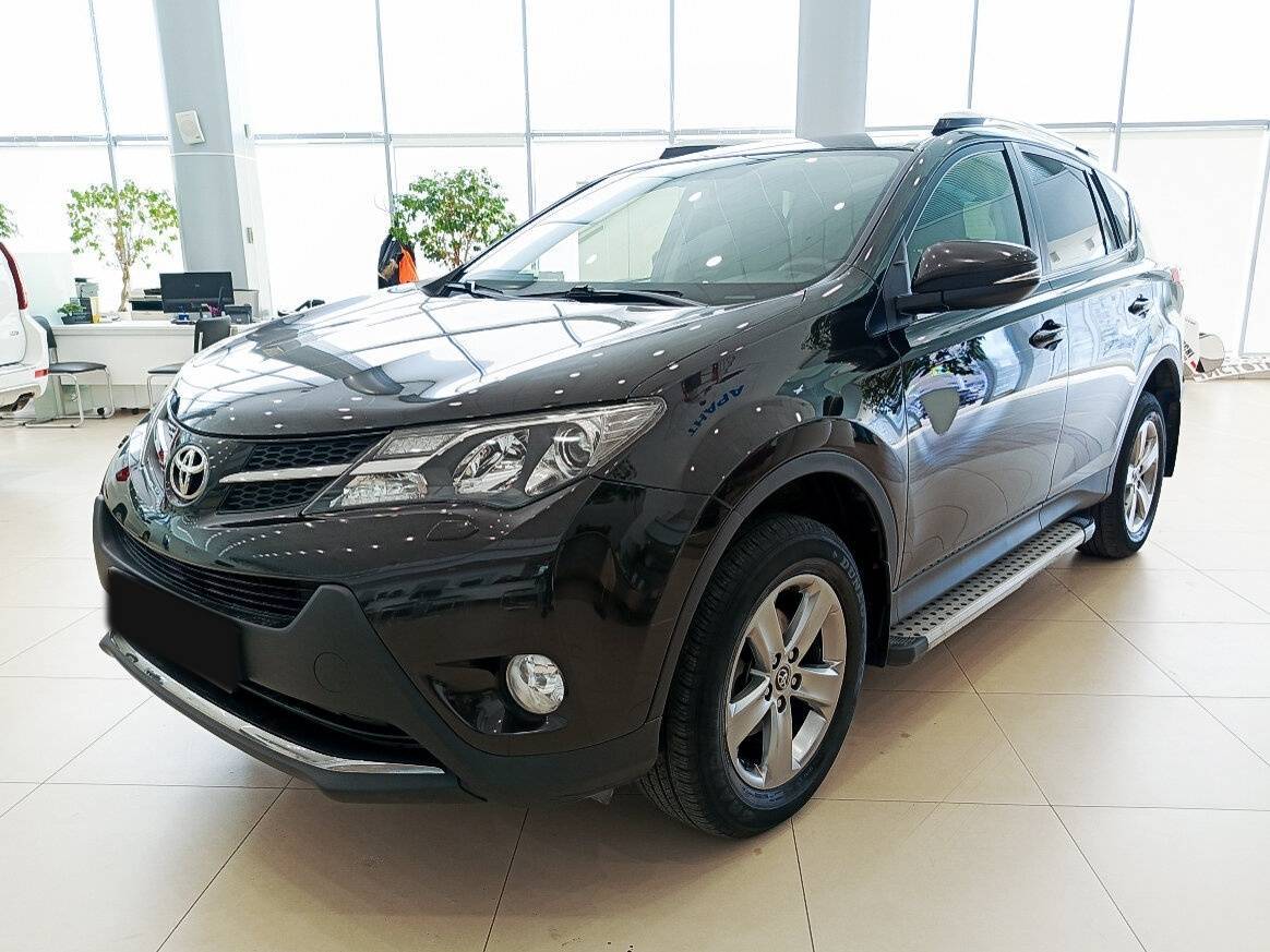 Toyota RAV4 2015 года с пробегом. Фото: #0