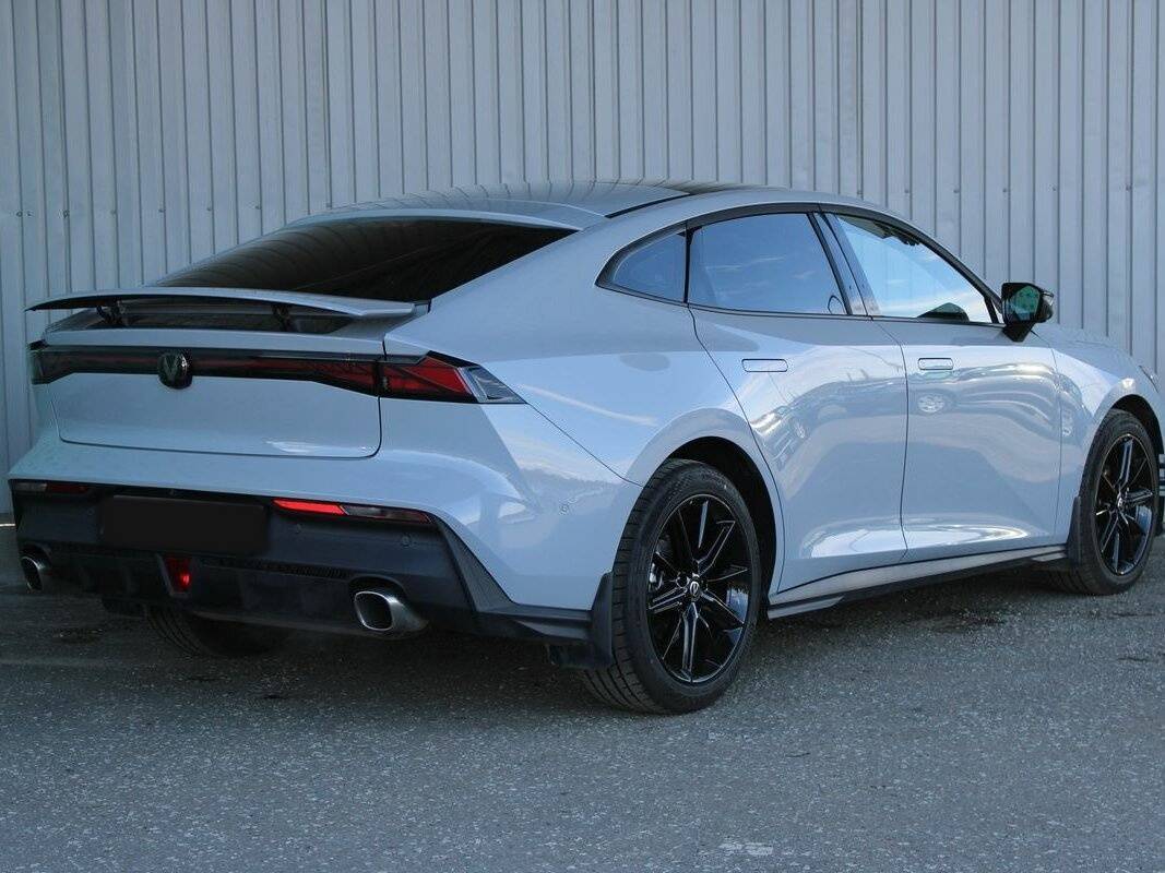 Changan UNI-V 2023 года с пробегом. Фото: #4