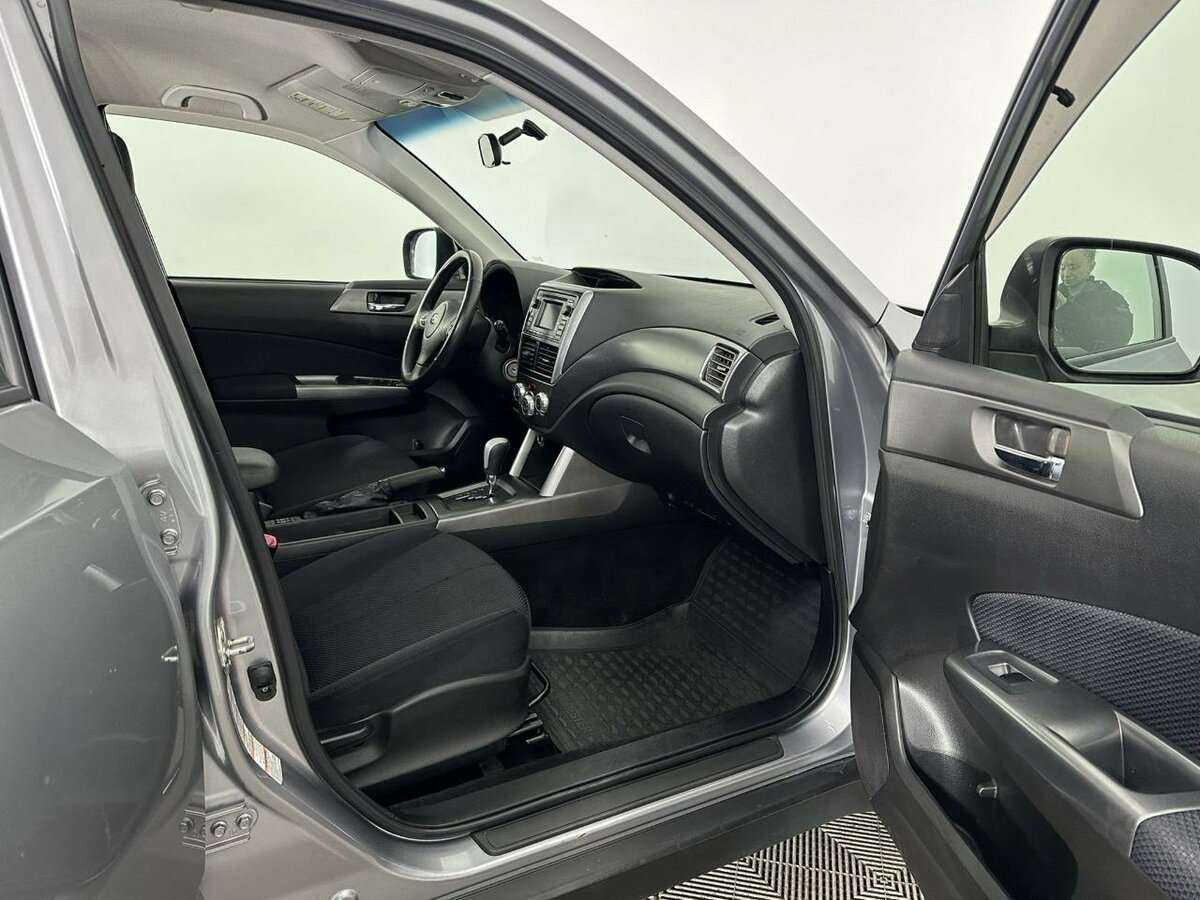 Subaru Forester 2011 года с пробегом. Фото: #13